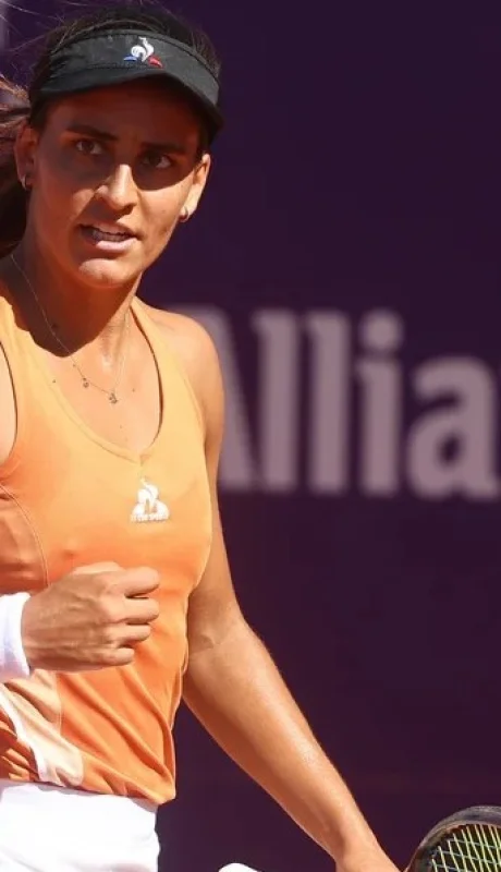 María Lourdes Carlé, vuelve a jugar este martes a última hora