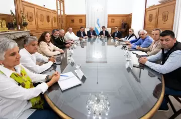 ¿Guerra o paz social? La incógnita del Consejo de Mayo sobre reforma laboral