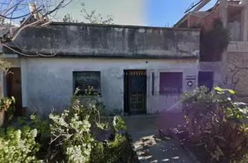 Buscan a una joven de 16 años acusada de matar a su novio a cuchilladas