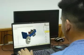 Mendoza lanza el nuevo plan de tecnicatura superior en mecatrónica