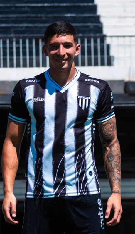 Luciano Paredes, primer refuerzo del Lobo mendocino.