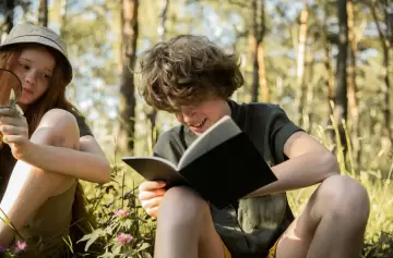 El secreto para "vivir muchas vidas" y por qué un simple hábito nos lo está robando