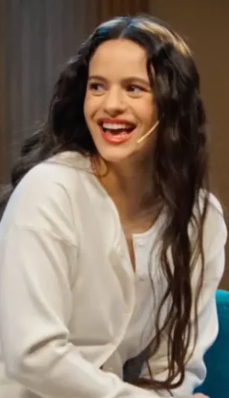 La famosa artista sorprendió al conductor con su relato.