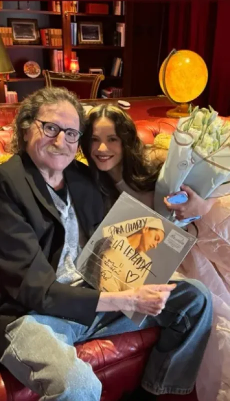 Charly García junto a Rosalía.