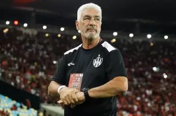 Central Córdoba se queda sin DT: De Felippe cerró su ciclo y ya hay dos candidatos