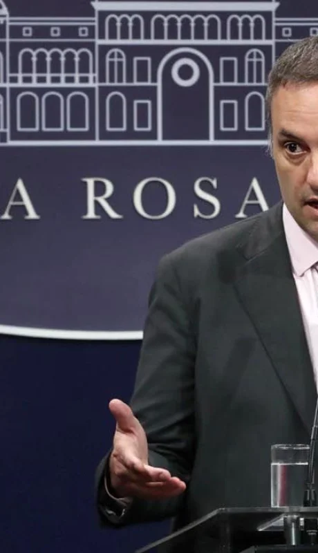 El proceso oficial incluyó una reducción del 18% del personal, la cancelación de rutas deficitarias, y el cierre de sucursales.