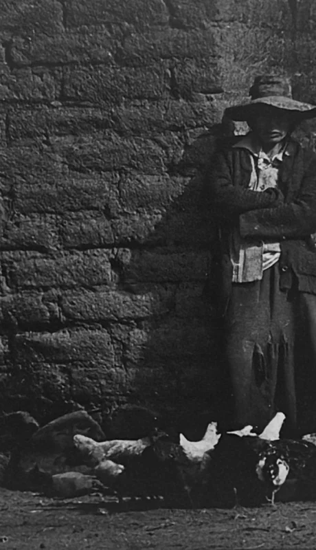 Una de las obras del legendario Máximo Arias que puede verse en la Bodega Caro