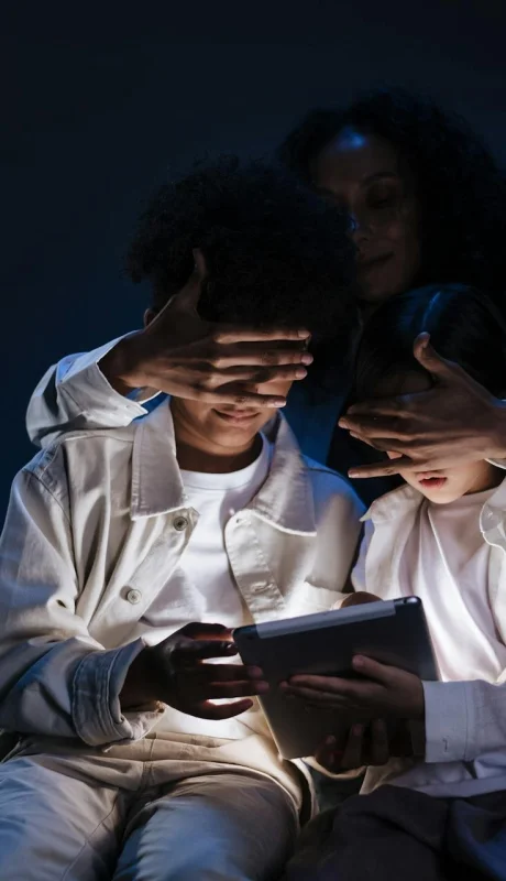 La barrera de protección digital que todos los padres deben activar.