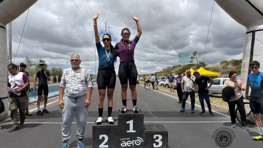 Las mujeres se lucieron en la competencia