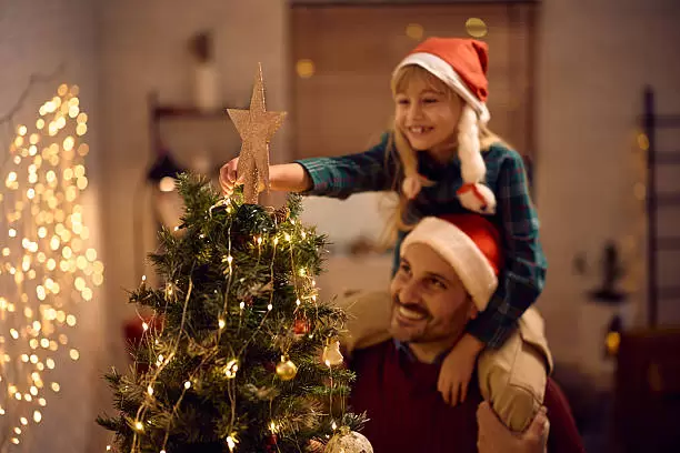 El dilema del calendario: ¿Por qué hay personas que arman el árbol de Navidad antes del 8 de diciembre?