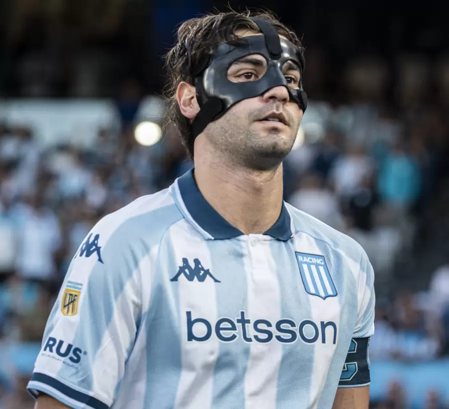 Santiago Sosa no estará ante Boca por expulsión.