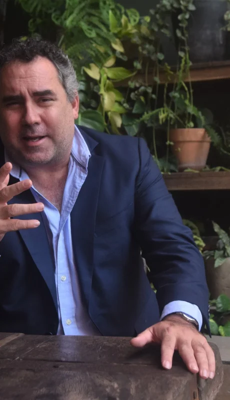 Intento de asesinato en Lima: El precandidato Rafael Belaúnde logró salir ileso de milagro.