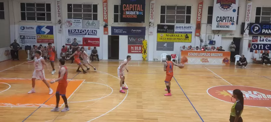 Atractivo partido en Rivadavia.