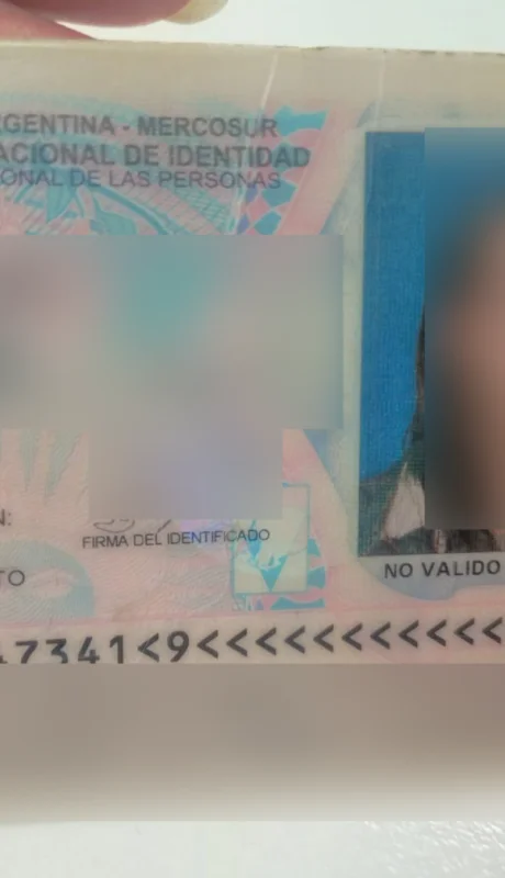 Los primeros DNI tarjeta se vencieron y la gente no se dio cuenta/