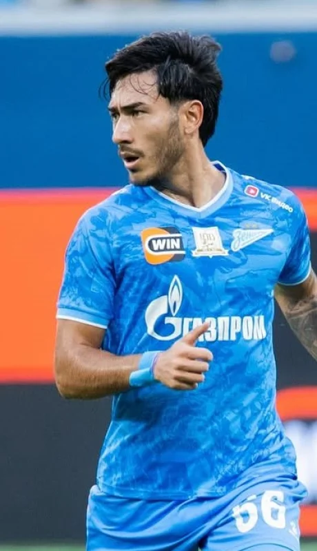 Román Vega quiere jugar en River.