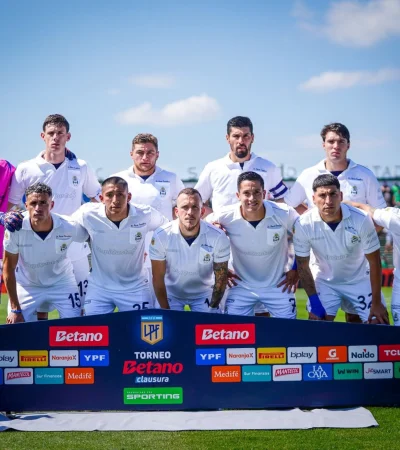 El plantel de Gimnasia no entrenó por una deuda.