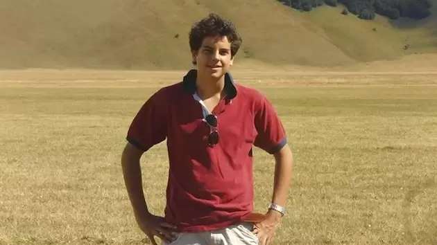 El 7 de septiembre de 2025, Carlo Acutis fue declarado santo por el Papa León XIV