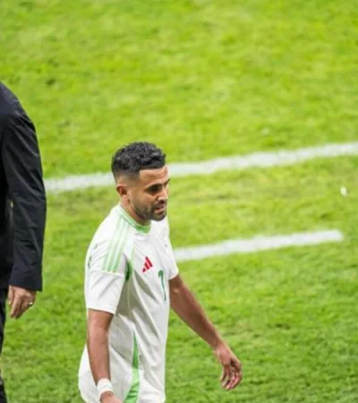 Riyad Mahrez, figura de Argelia, en duda para el Mundial.