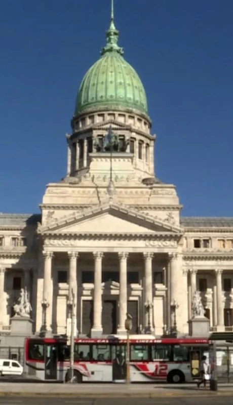 "Justicia militante": Mayoraz carga contra el fallo antipiquetes y anticipa la estrategia del Congreso 2026