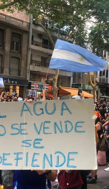 Protesta por la minería en Mendoza: mendocinos se movilizan en el KM 0 tras la aprobación de PSJ Cobre Mendocino