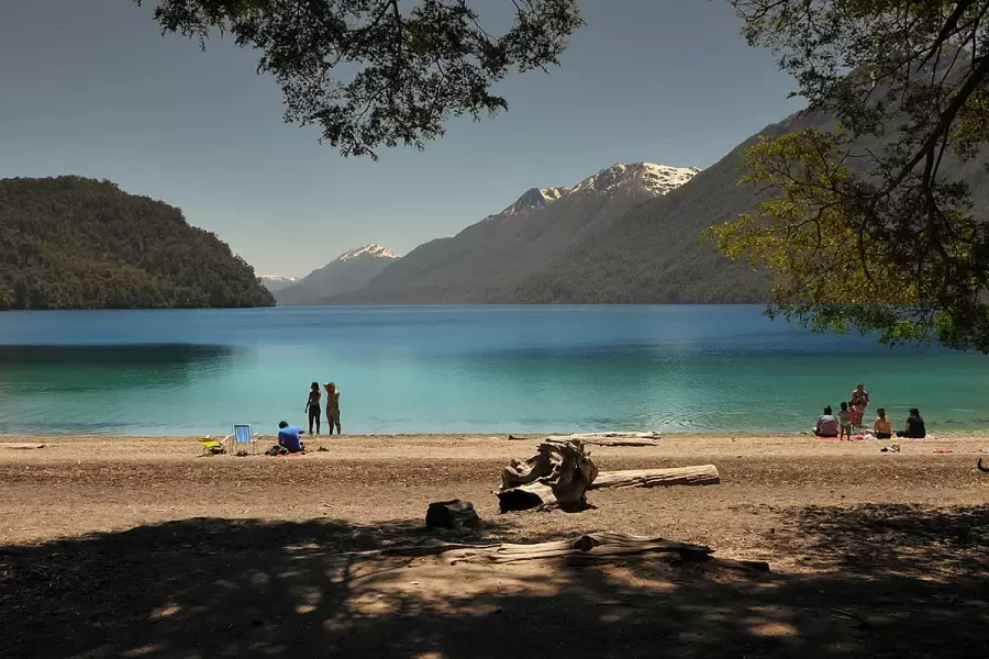 Vista panorámica del Camping El Correntoso (Villa La Angostura).
