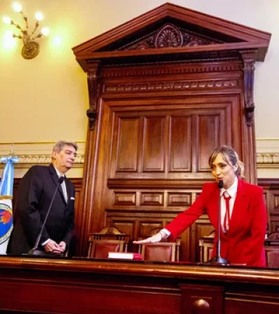 La jura de la mendocina