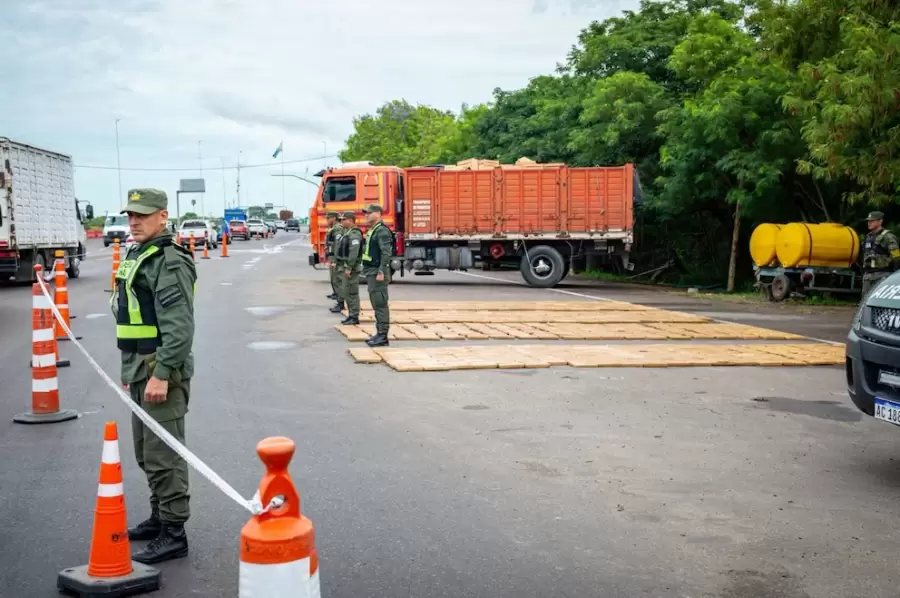 Camionero transportaba drogas