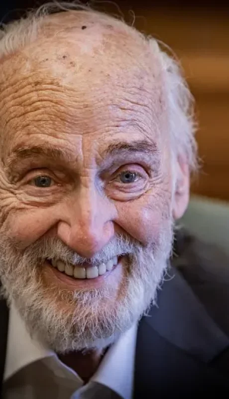 El actor falleció a sus 96 años en España