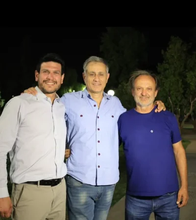 José Mansur, acompañado por el vicepresidente 1°, Fernando Muñoz y el vicepresidente 2°, Mariano Buenanueva.