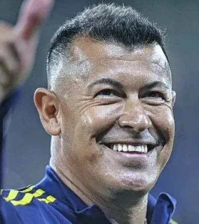 Almirón vuelve a la Argentina.