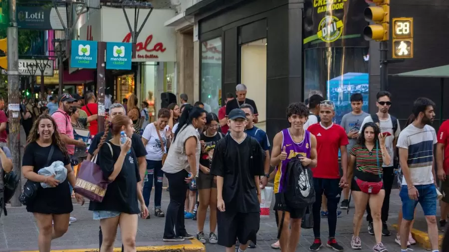 La atención en los comercios de Mendoza será hasta las 14 horas