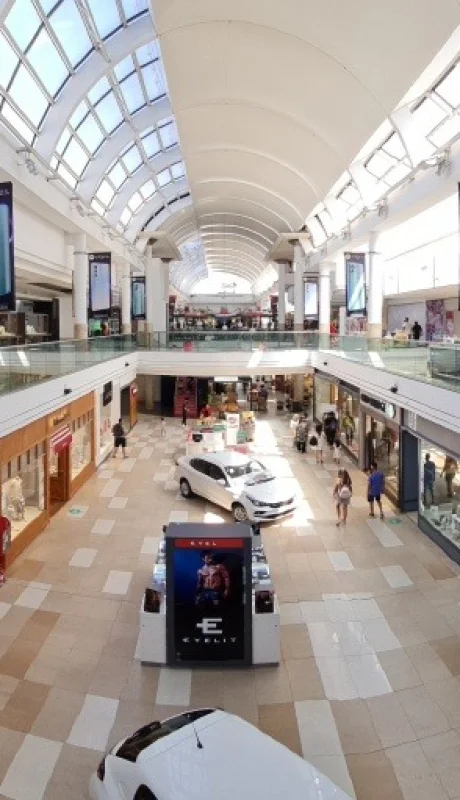 Mendoza Plaza Shopping