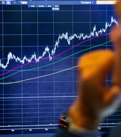 El éxito del plan depende de que los argentinos vuelvan a confiar en el peso.