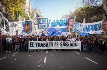 Milei acelera la modernización laboral para enterrar décadas de estancamiento y burocracia sindical