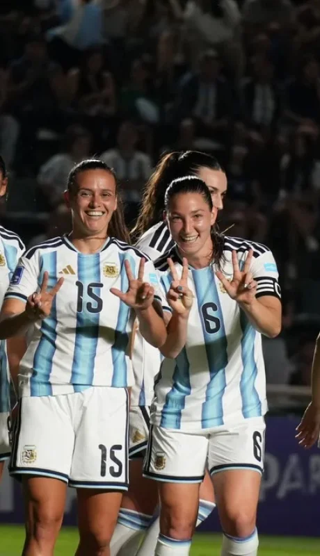La Selección femenina antes una chance de clasificar