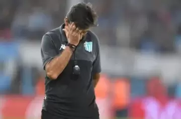 Racing 2026 en peligro: los motivos por los que Costas puso un freno a su renovación