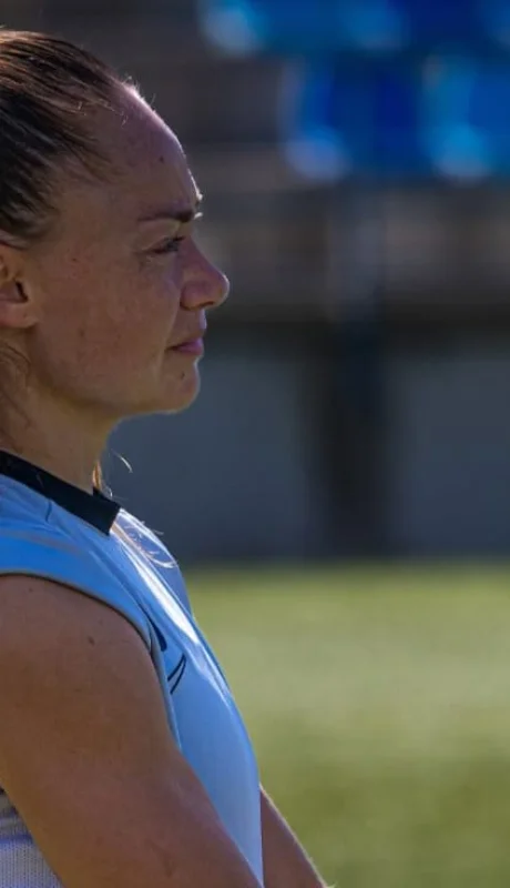 Estefanía vuelve a Mendoza.