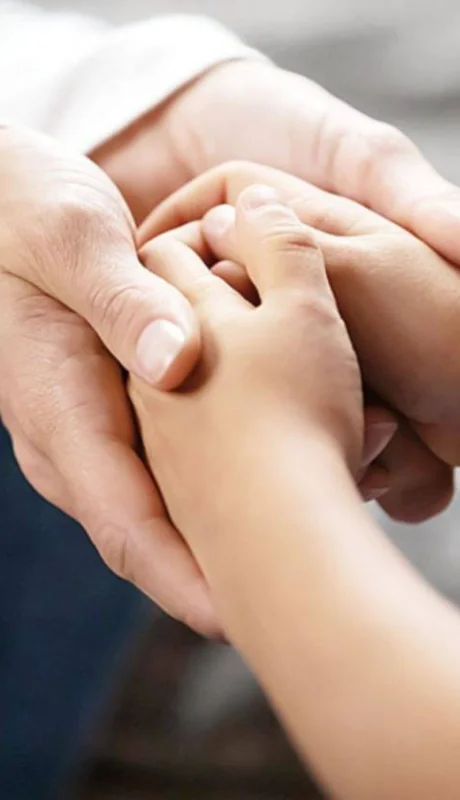 Muchos niños y adolescentes vuelven a los hogares de tránsito luego de ser adoptados.