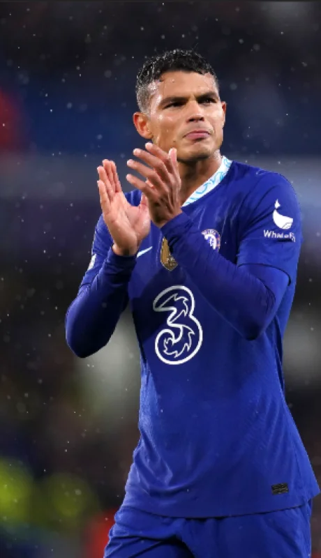 A sus 41 años, Thiago Silva vuelve a la élite del fútbol.