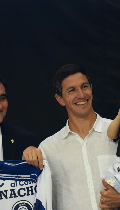 Nacho Fernández fue presentado en Gimnasia La Plata.