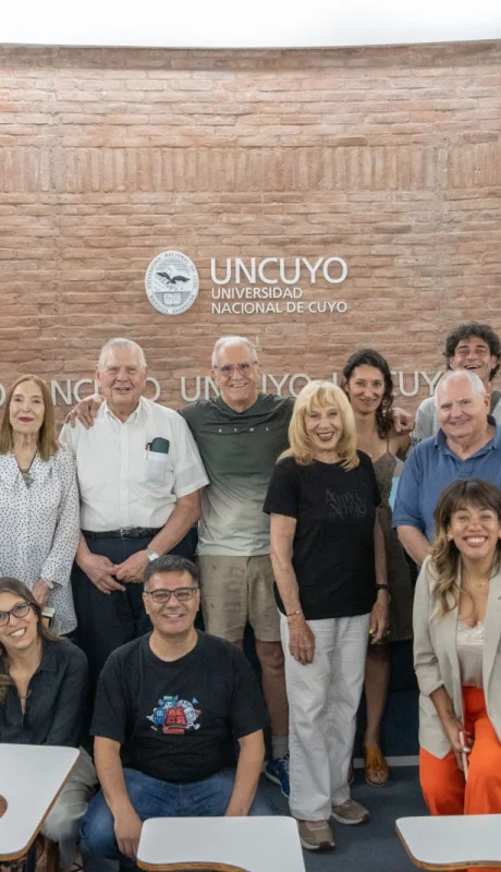 Foto con historia: la de referentes de la televisión mendocina de todas las épocas