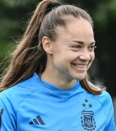 Estefanía Banini llega a Mendoza.