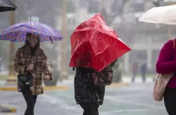 Temporal en el AMBA: granizo, inundaciones y fuerte descenso de temperatura en Buenos Aires