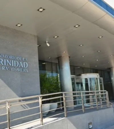 La menor permanece internada en grave estado