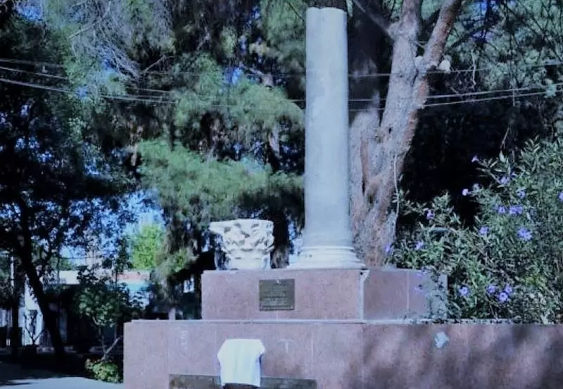 Capitel romano en San Martín Mendoza.