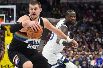 Jokic hizo historia en Navidad: 56 puntos y un récord absoluto en la prórroga