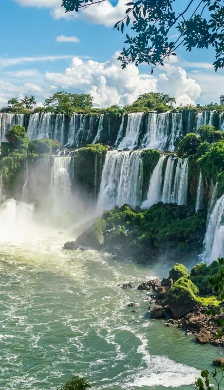 Las Cataratas rompieron un récord histórico de visitantes.