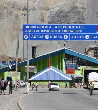 Paciencia en alta montaña. Reportan 3 km de cola en Los Libertadores y frenos intermitentes en la Ruta 7.