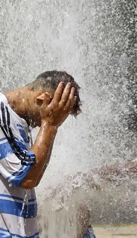Con más de 38°C, el riesgo de colapso aumenta.