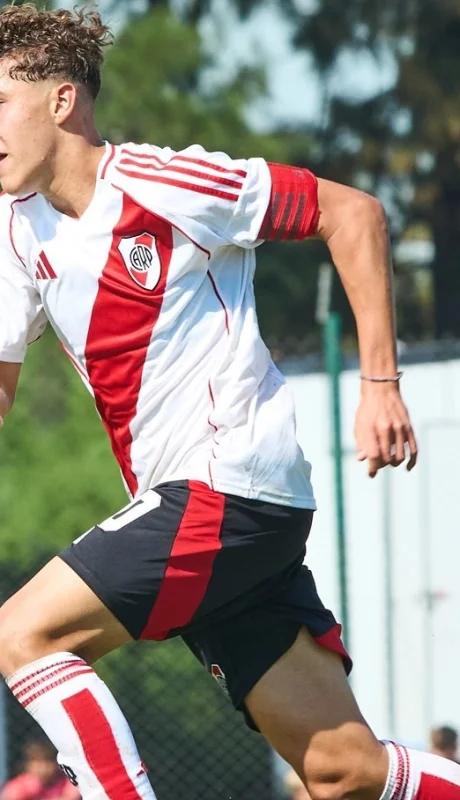 La salida de Lucas Scarlato de 16 años de River reavivó la polémica de la Patria potestad.